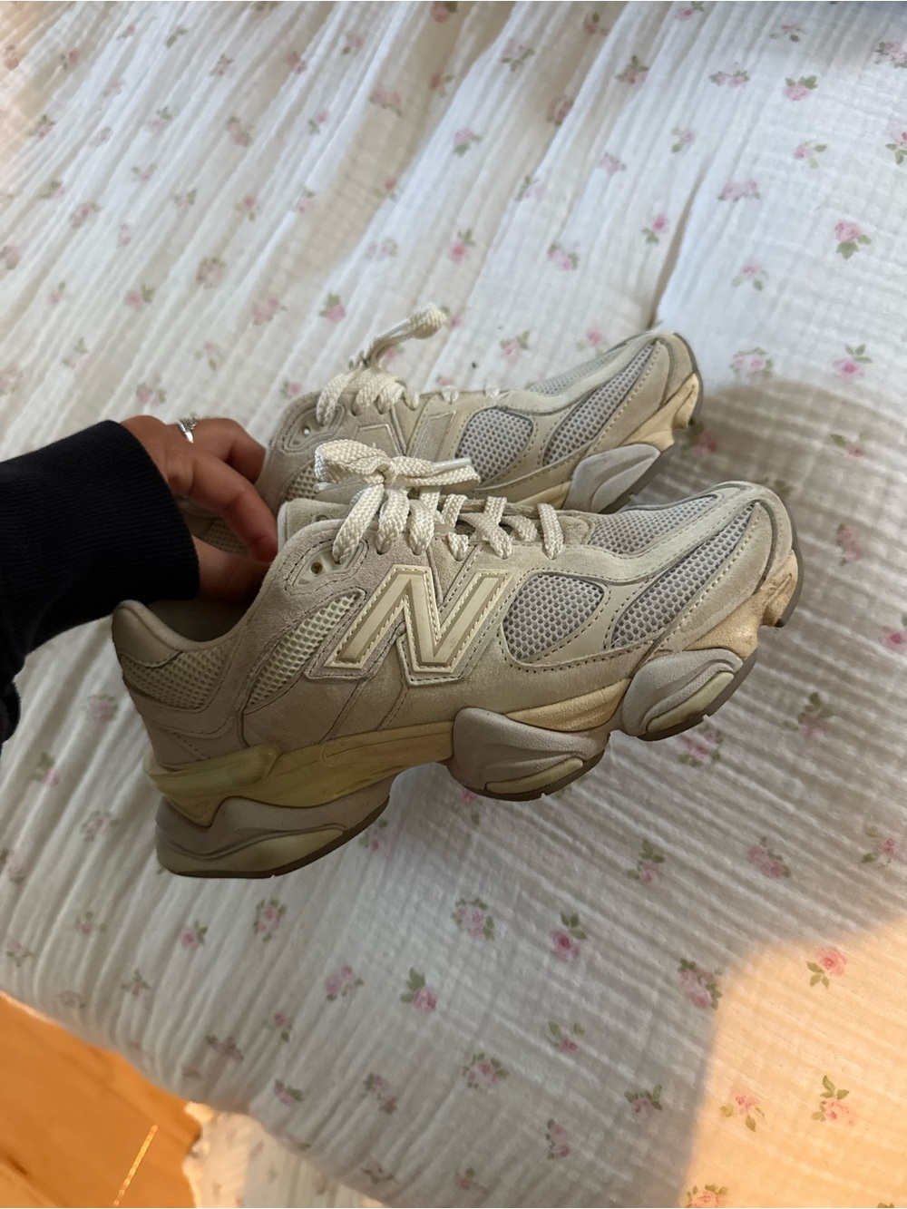 New Balance Women's Cream Mesh & Suede Sneakers - Picture 4 of 5